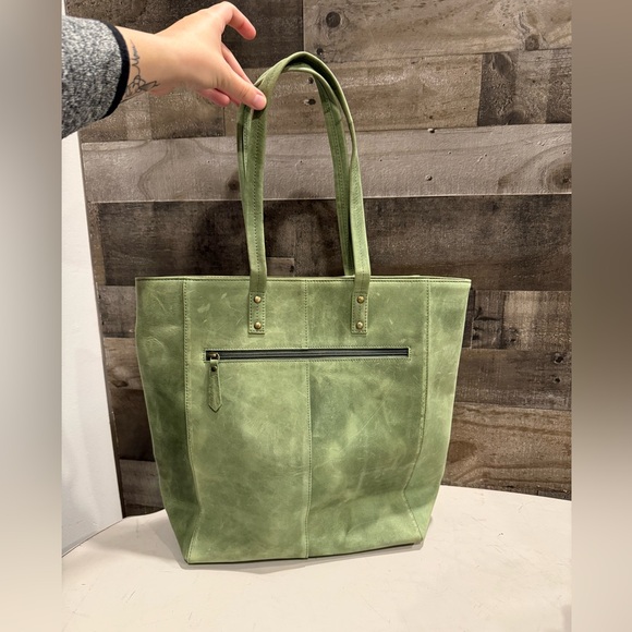 NWT Antonio Valeria | Ava Shoulder Bag - Picture 7 of 11